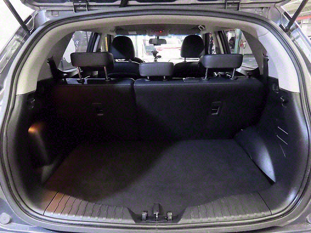 Ssangyong Tivoli 2016 Gris - Importación desde Corea - HF Imports Iquique - Foto 17