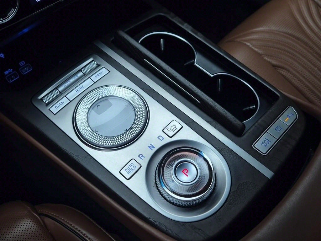 Genesis G80 - Vista 8