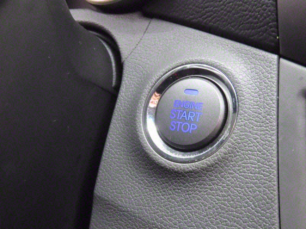 HYUNDAI Avante 2011 Blanco - Importación desde Corea - HF Imports Iquique - Foto 13