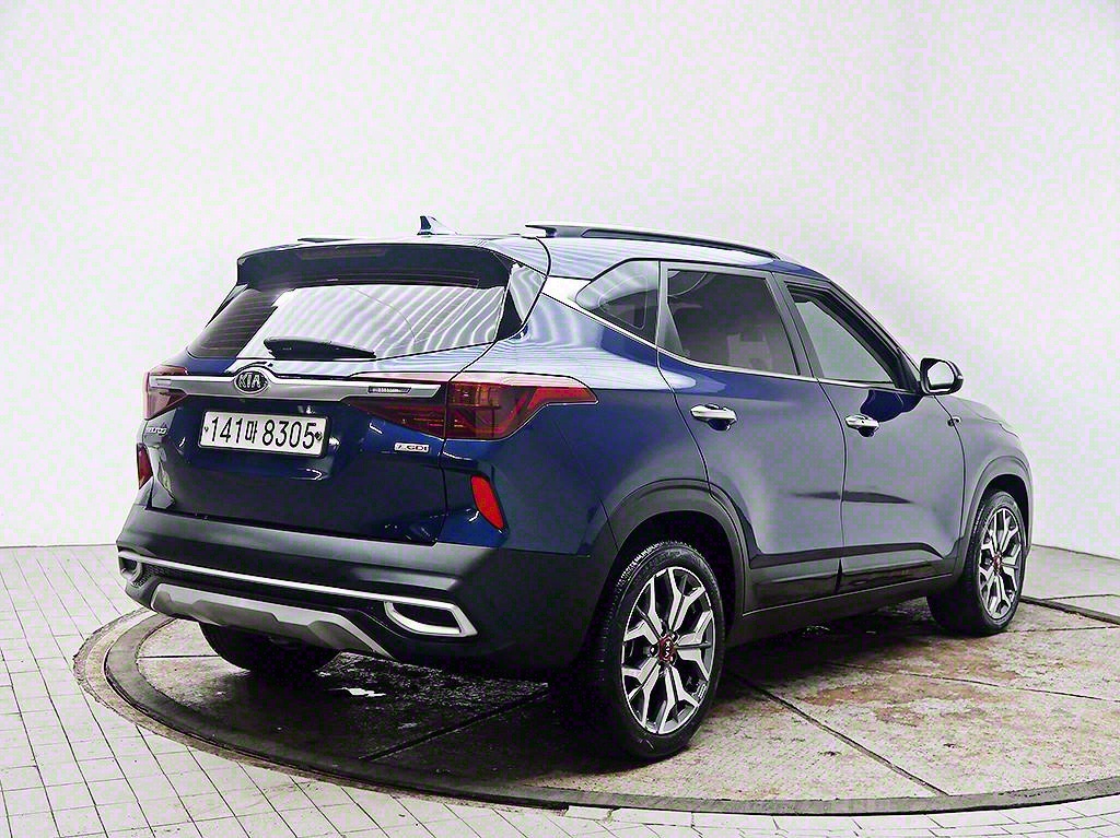 KIA Seltos - Vista 7