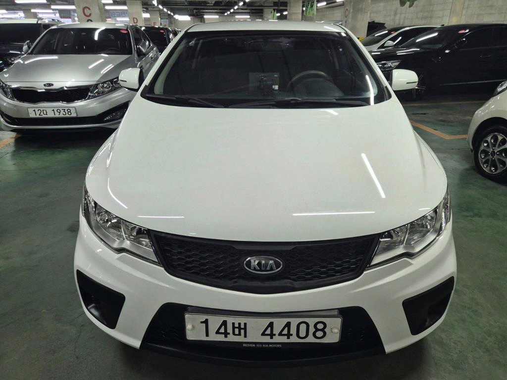 KIA Coupe GDI 1.6 Luxury