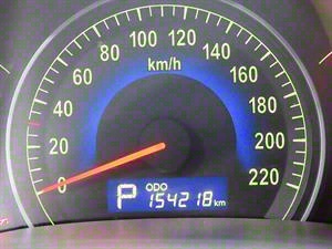 KIA Carnival - Vista 12