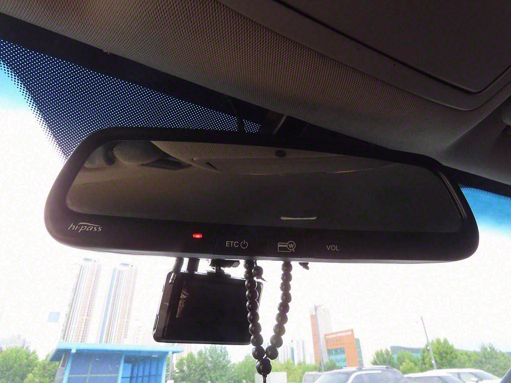 KIA Sorento - Vista 11