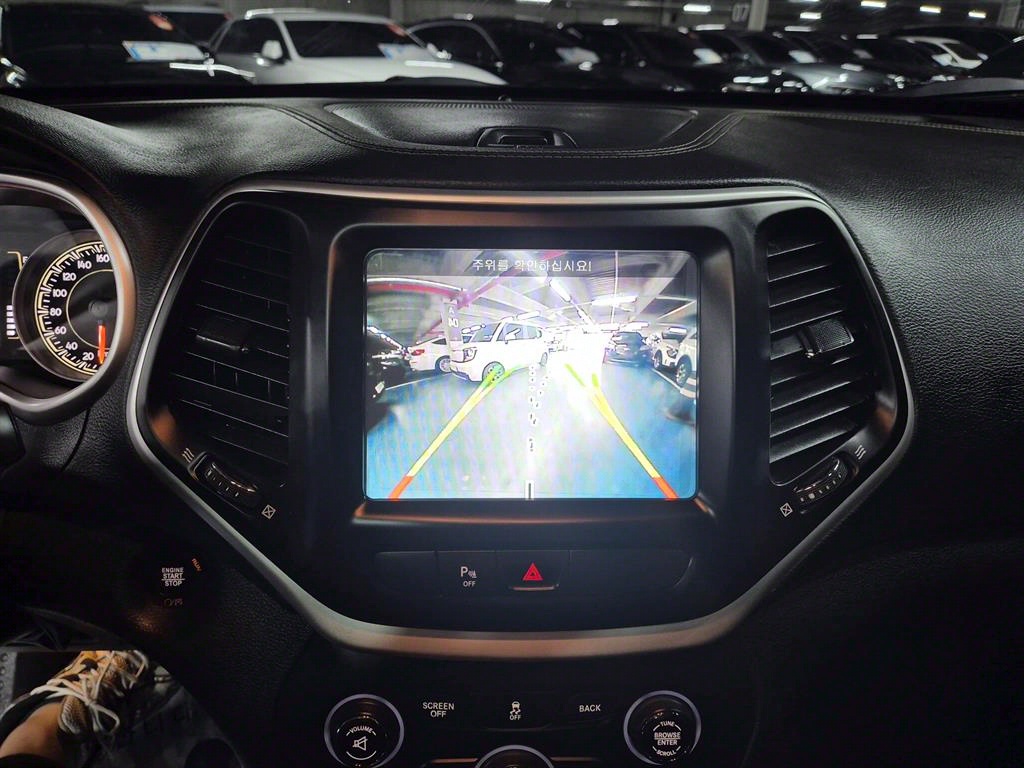 Jeep Cherokee 2018 Blanco - Importación desde Corea - HF Imports Iquique - Foto 14