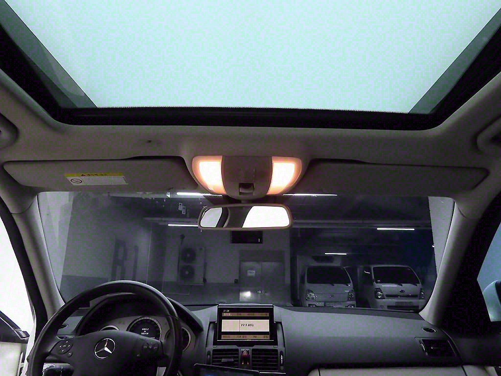 Mercedes Benz C Class 2009 Blanco - Importación desde Corea - HF Imports Iquique - Foto 15