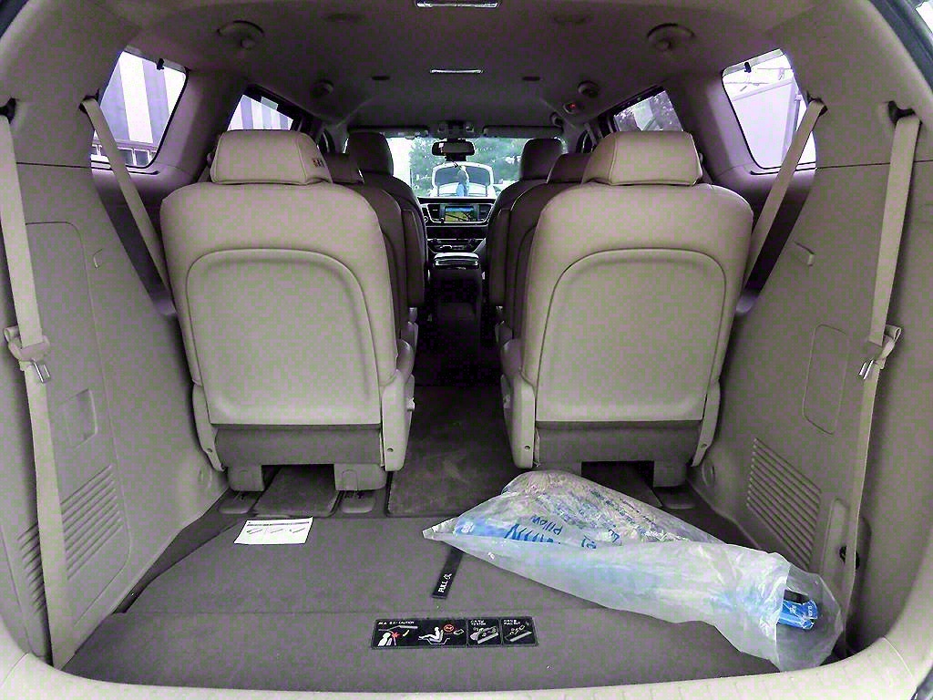 KIA Carnival 2015 Plateado - Importación desde Corea - HF Imports Iquique - Foto 19