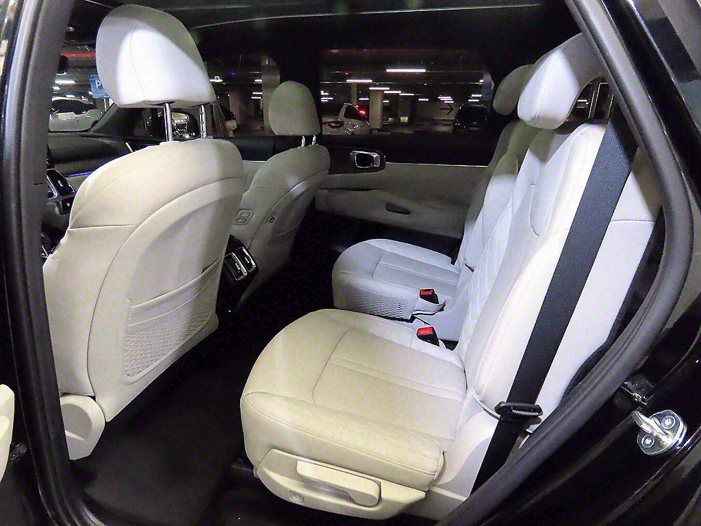 KIA Sorento - Vista 7