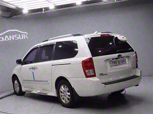 KIA Carnival - Vista 6