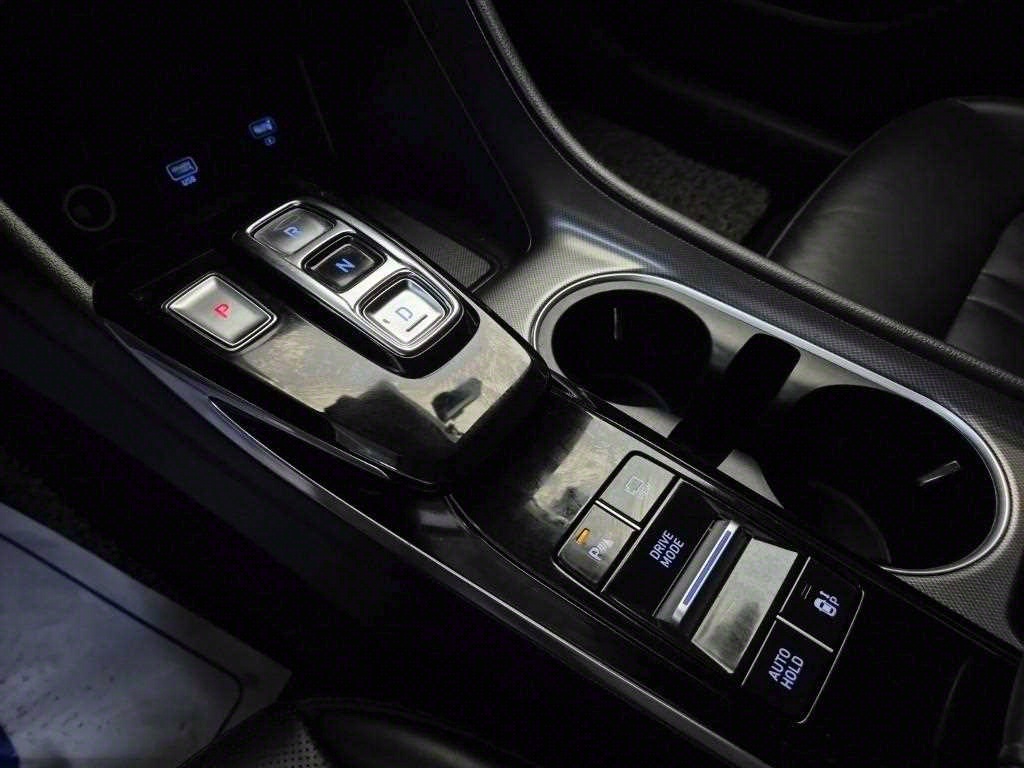 HYUNDAI Sonata - Vista 8