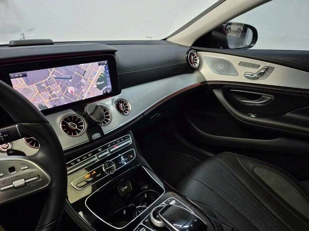 Mercedes Benz CLS Class - Vista 10