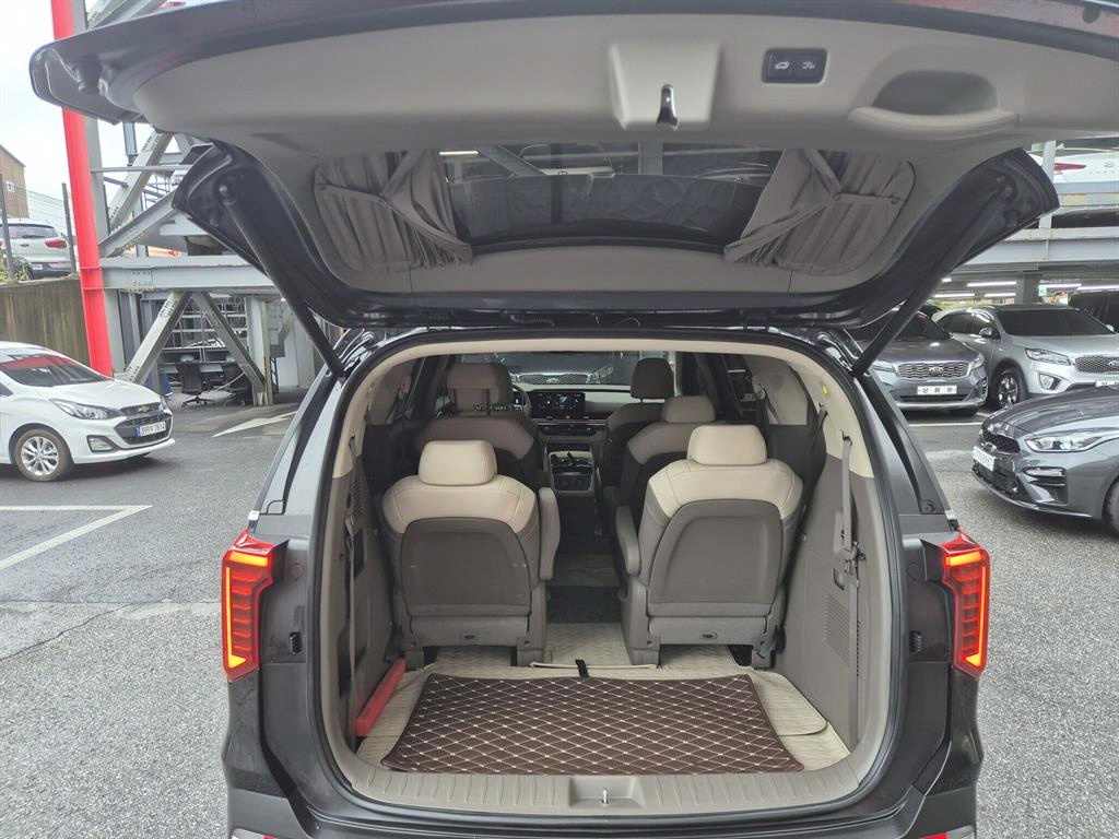 KIA Carnival 2024 Negro - Importación desde Corea - HF Imports Iquique - Foto 18