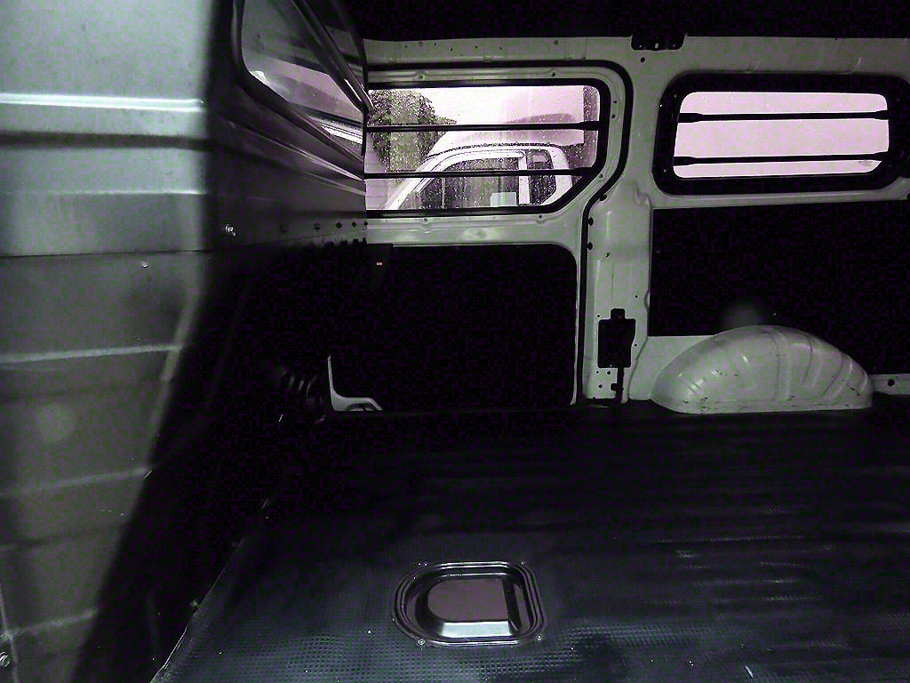 HYUNDAI Starex - Vista 6