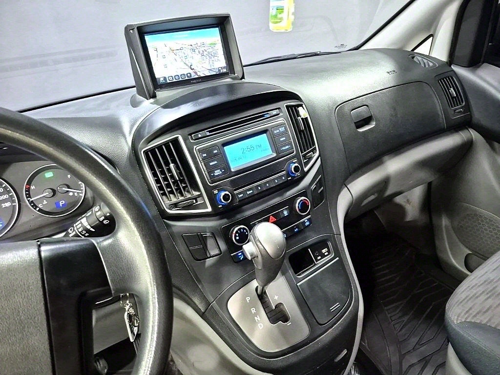 HYUNDAI Starex 2017 Gris - Importación desde Corea - HF Imports Iquique - Foto 13