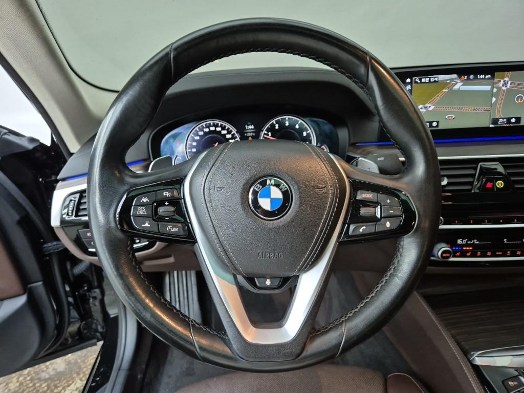 BMW 5 Series - Vista 9