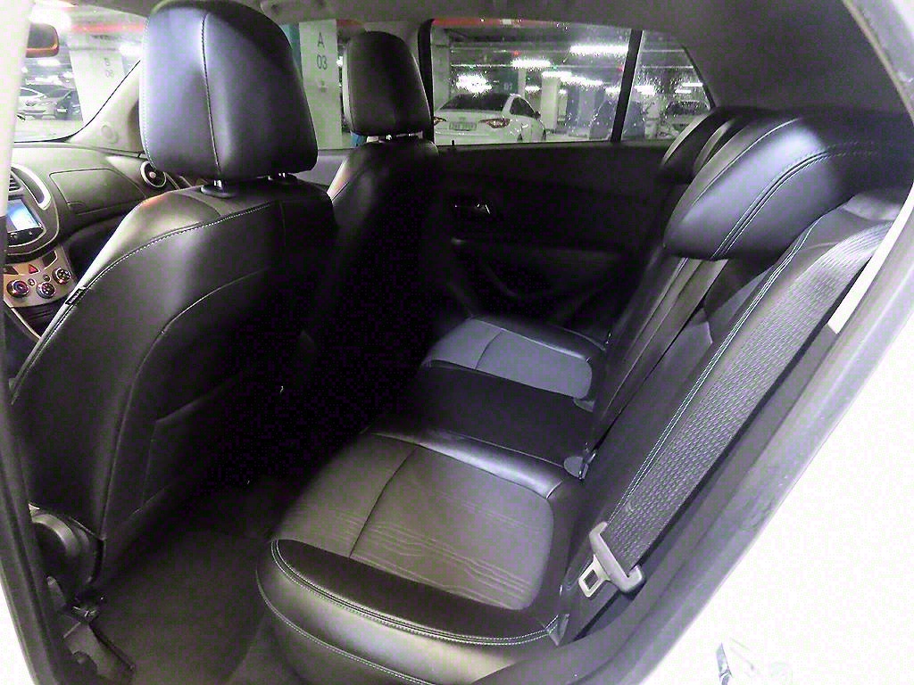 Chevrolet Trax - Vista 7