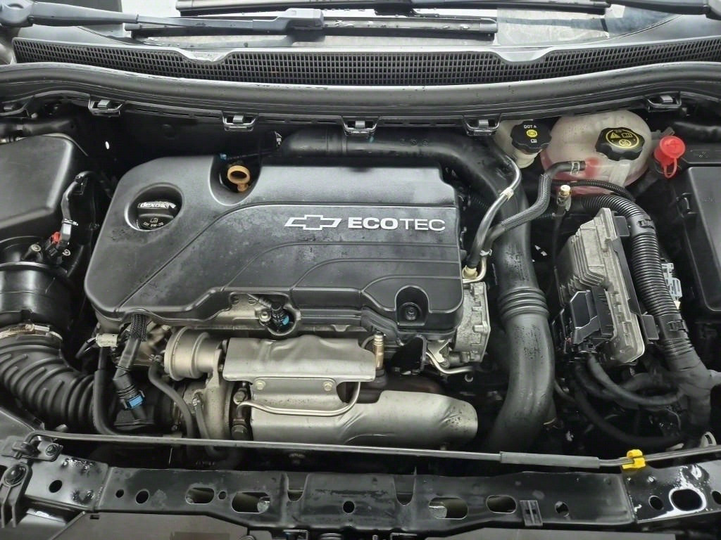 Chevrolet Cruise 2017 Negro - Importación desde Corea - HF Imports Iquique - Foto 18