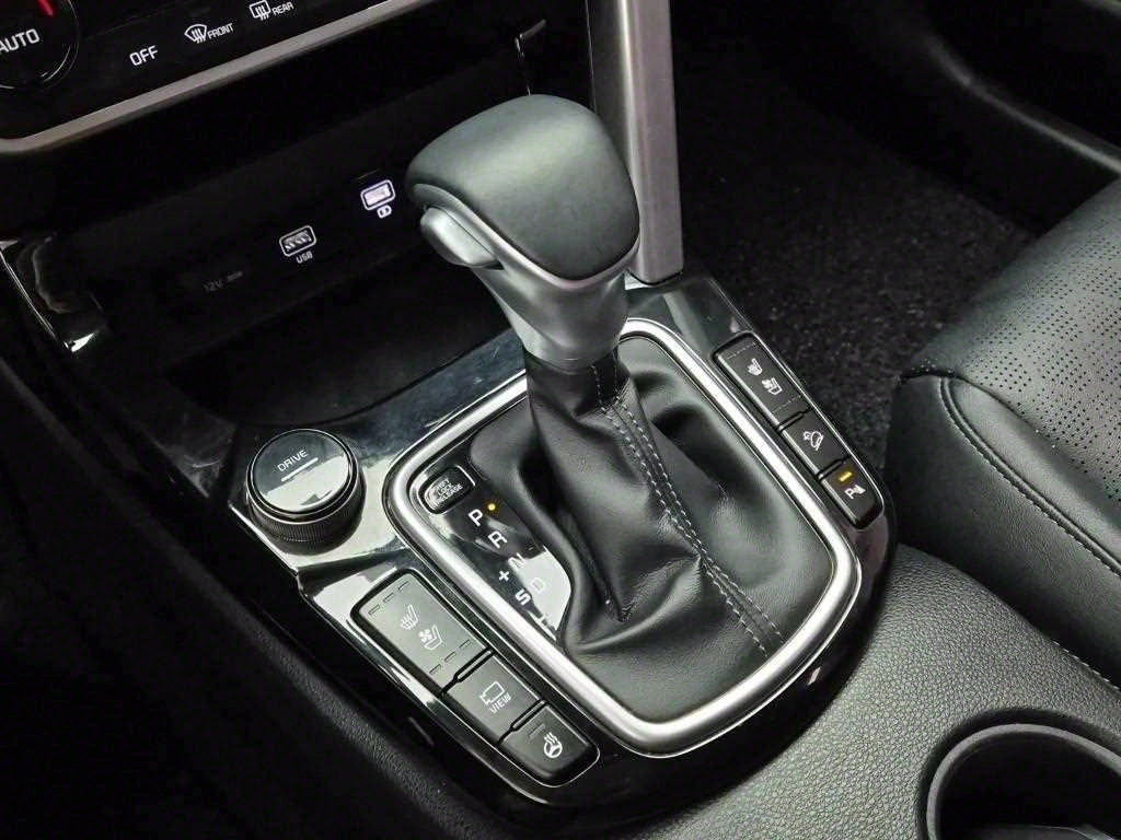 KIA Seltos - Vista 8