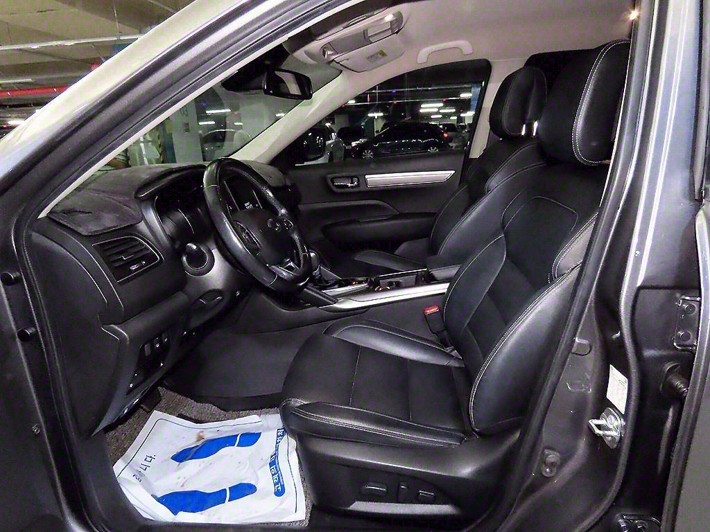 SAMSUNG QM6 - Vista 6