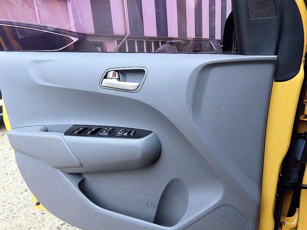 KIA Morning - Vista 11