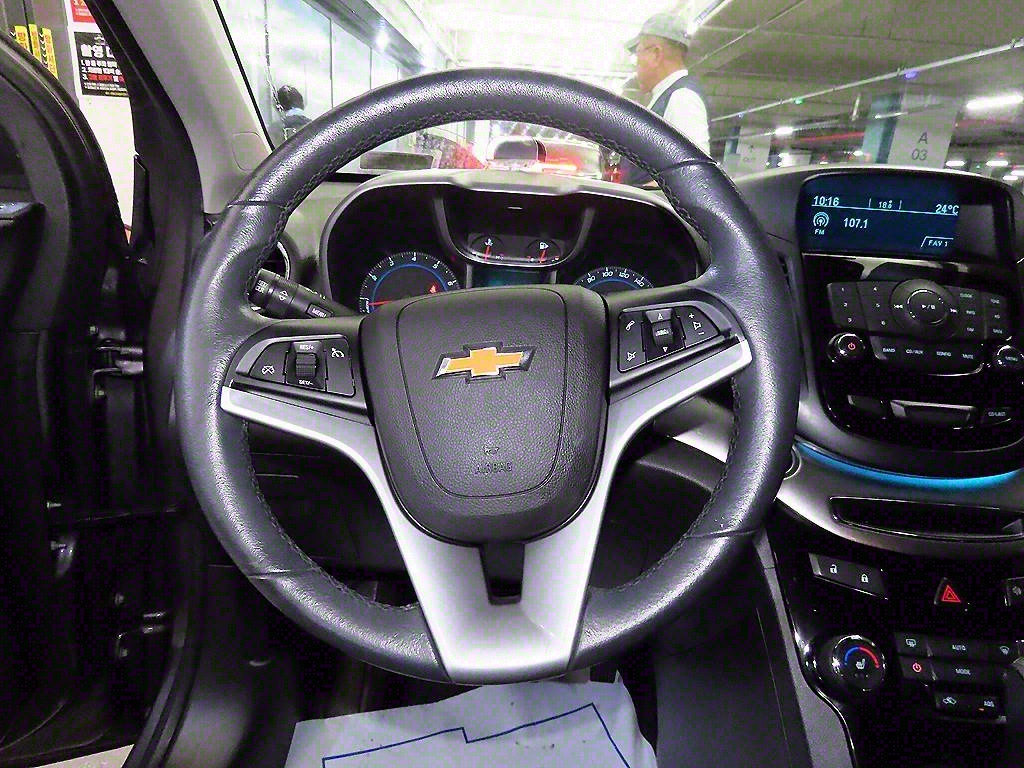 Chevrolet Orlando - Vista 8