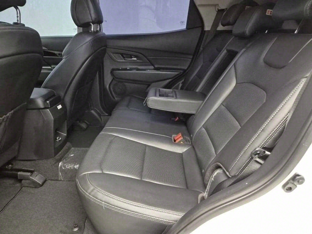 Ssangyong Korando - Vista 12