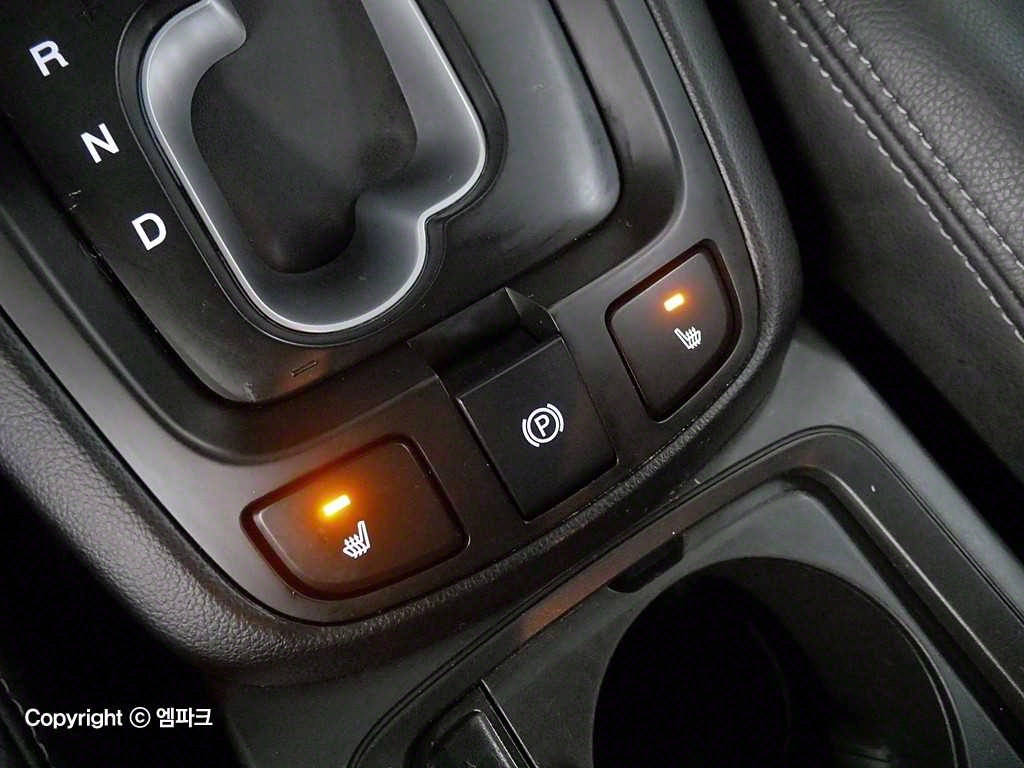 Chevrolet Captiva 2016 Gris - Importación desde Corea - HF Imports Iquique - Foto 15