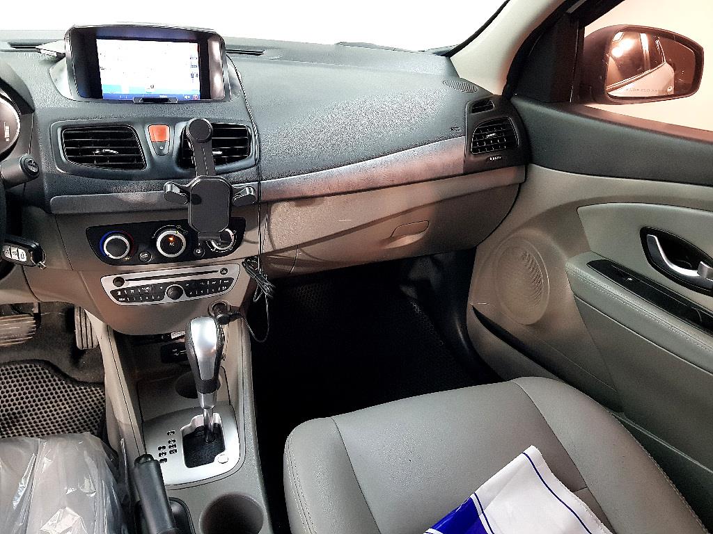 SAMSUNG SM3 - Vista 10