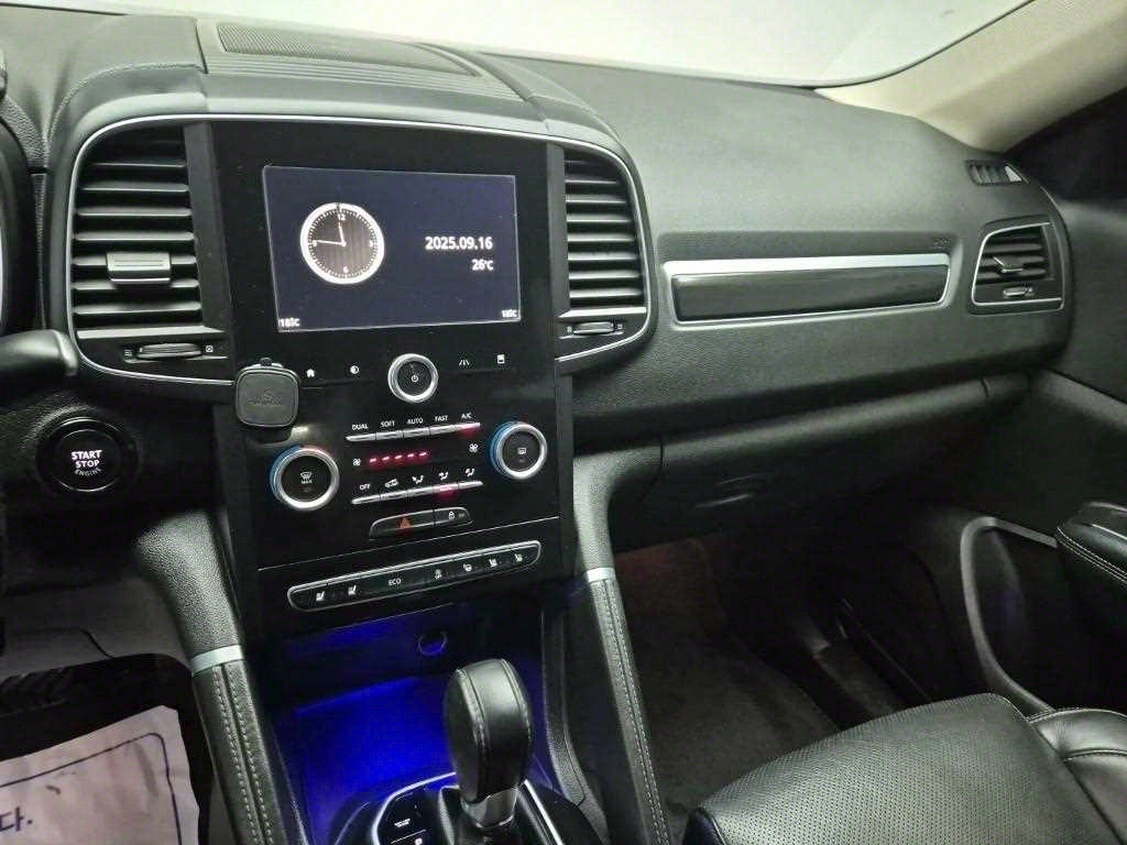 SAMSUNG QM6 - Vista 10