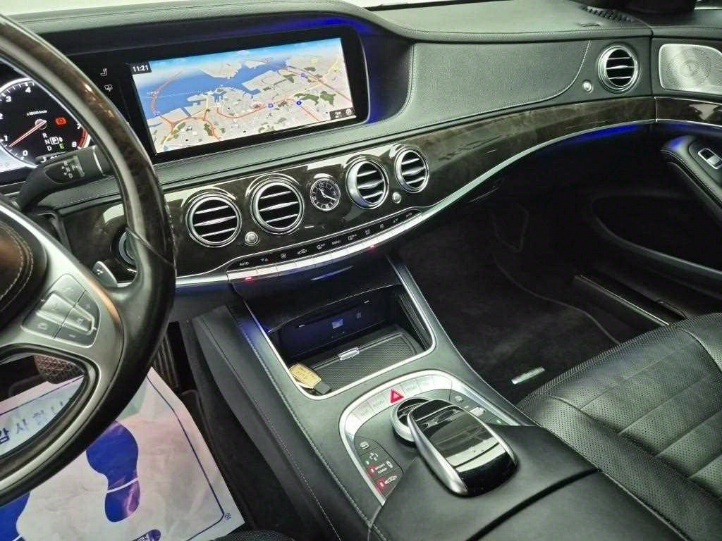 Mercedes Benz S Class - Vista 10