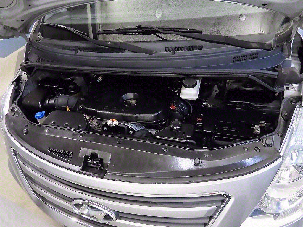 HYUNDAI Starex 2016 Plateado - Importación desde Corea - HF Imports Iquique - Foto 17