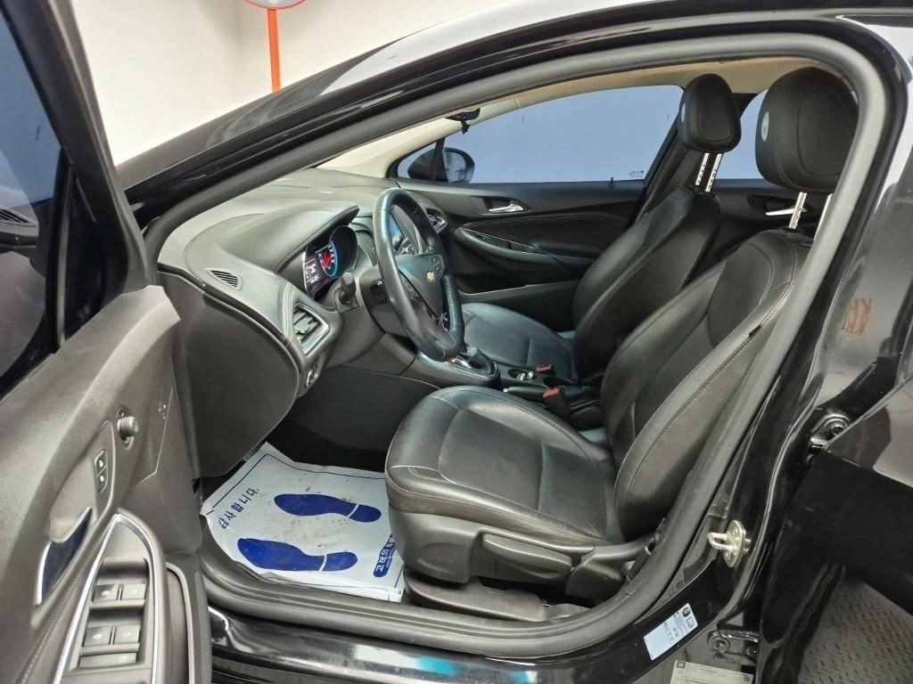 Chevrolet Cruise 2017 Negro - Importación desde Corea - HF Imports Iquique - Foto 13