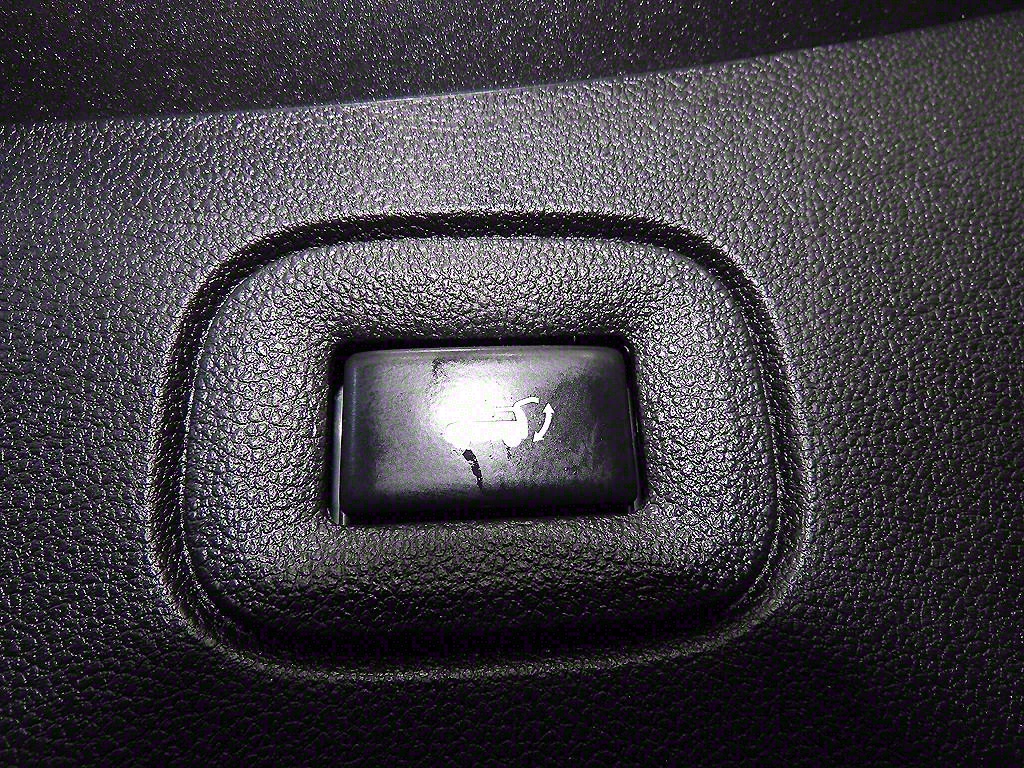 SAMSUNG QM6 2020 Gris - Importación desde Corea - HF Imports Iquique - Foto 16