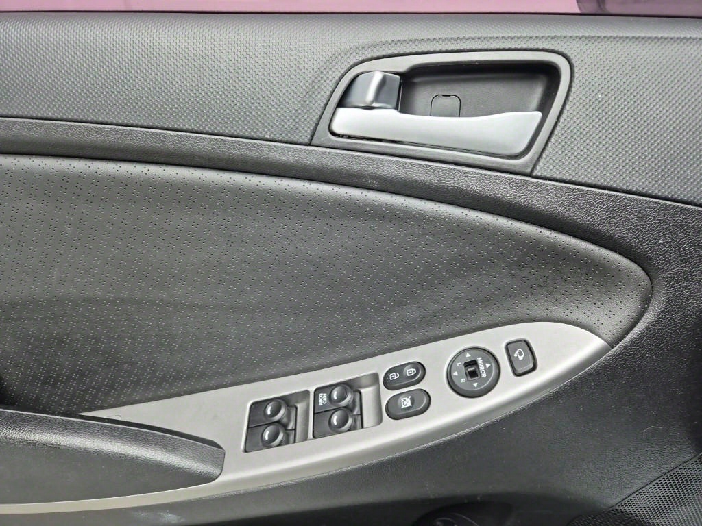 HYUNDAI Accent 2019 Blanco - Importación desde Corea - HF Imports Iquique - Foto 15