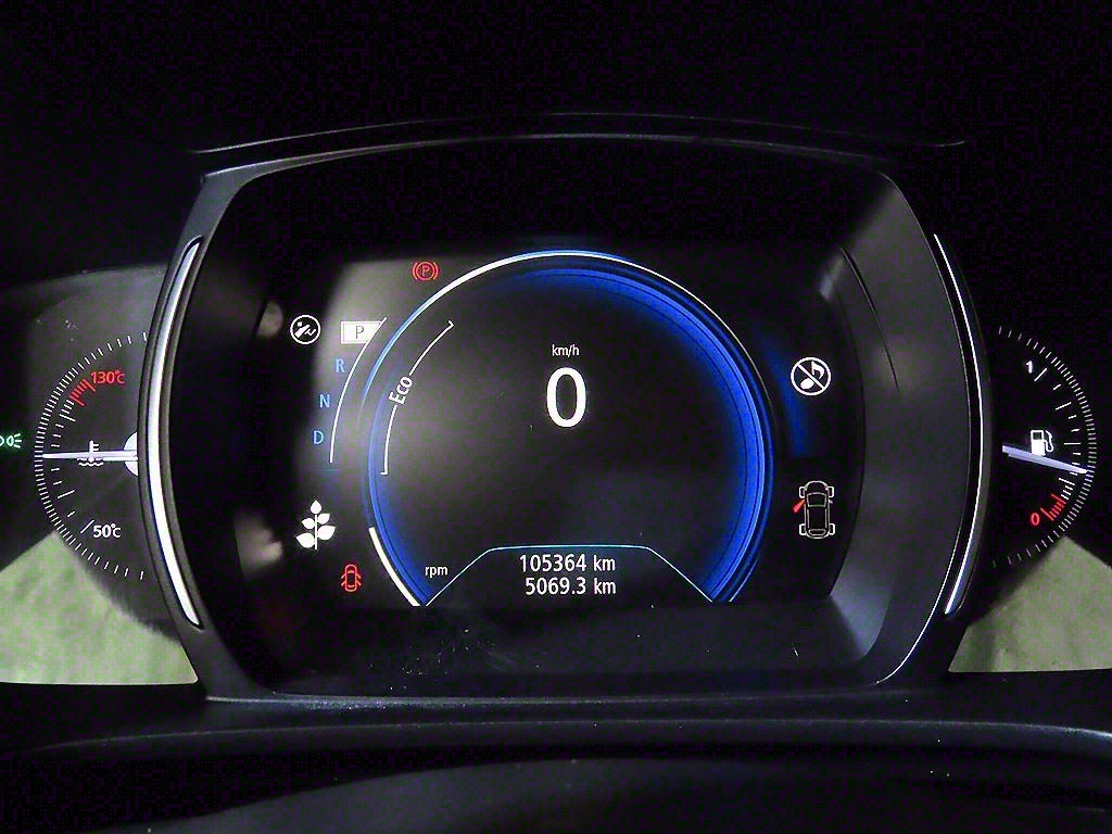 SAMSUNG QM6 - Vista 9