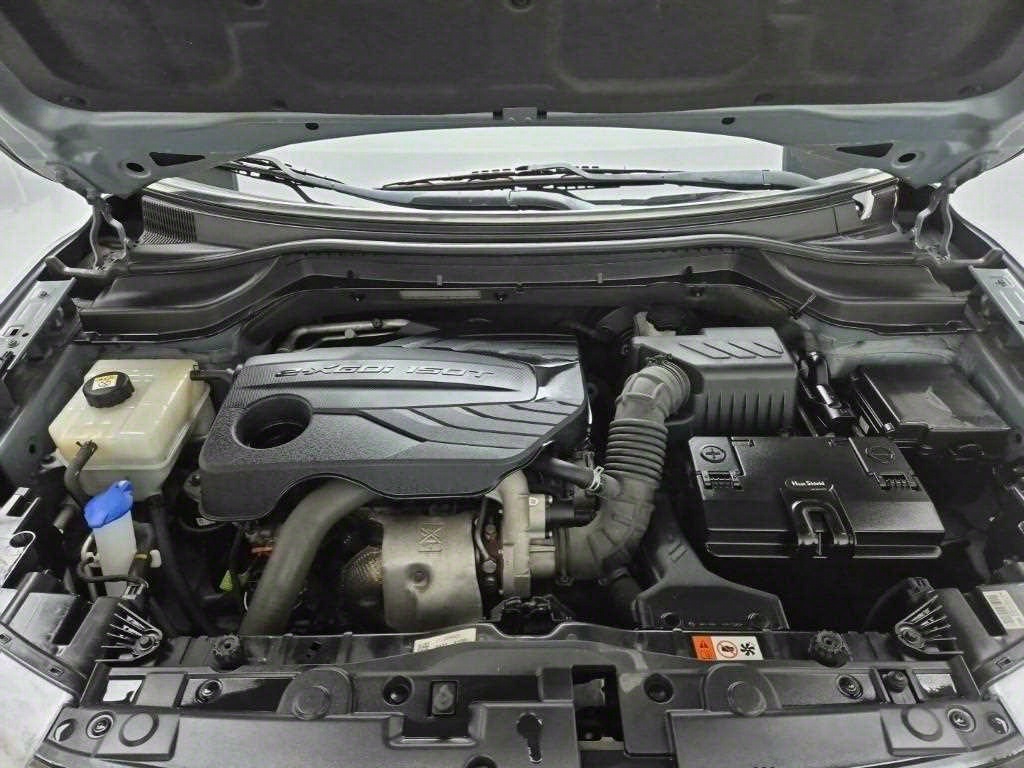 Ssangyong Tivoli - Vista 5