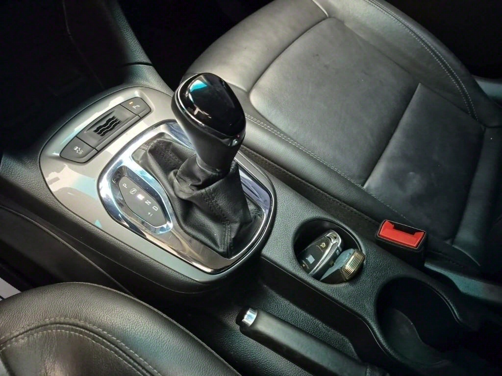 Chevrolet Cruise - Vista 11