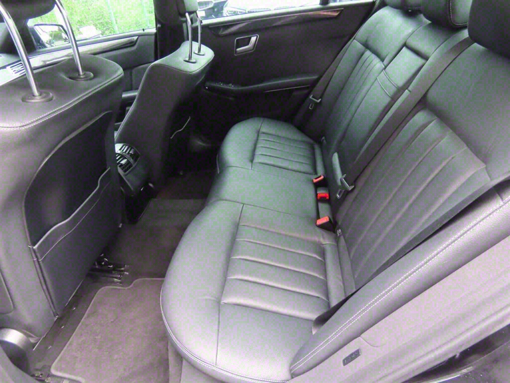 Mercedes Benz E class 2014 Negro - Importación desde Corea - HF Imports Iquique - Foto 8