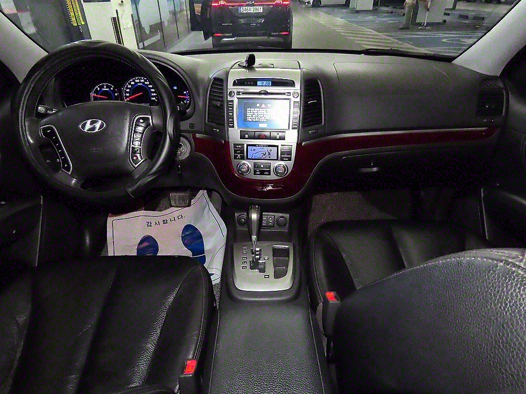 HYUNDAI Santa Fe - Vista 10