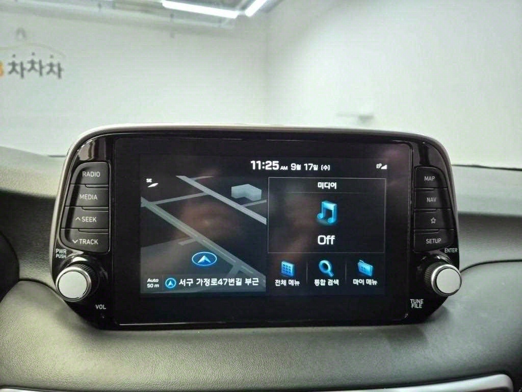 HYUNDAI Tucson 2019 Gris - Importación desde Corea - HF Imports Iquique - Foto 14