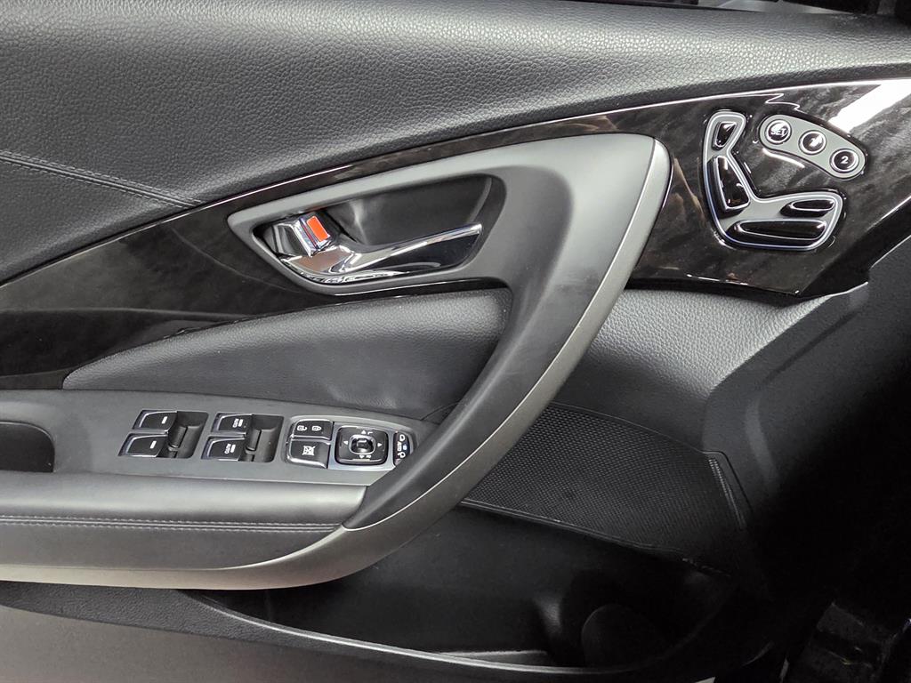 HYUNDAI Grandeur 2016 Negro - Importación desde Corea - HF Imports Iquique - Foto 15