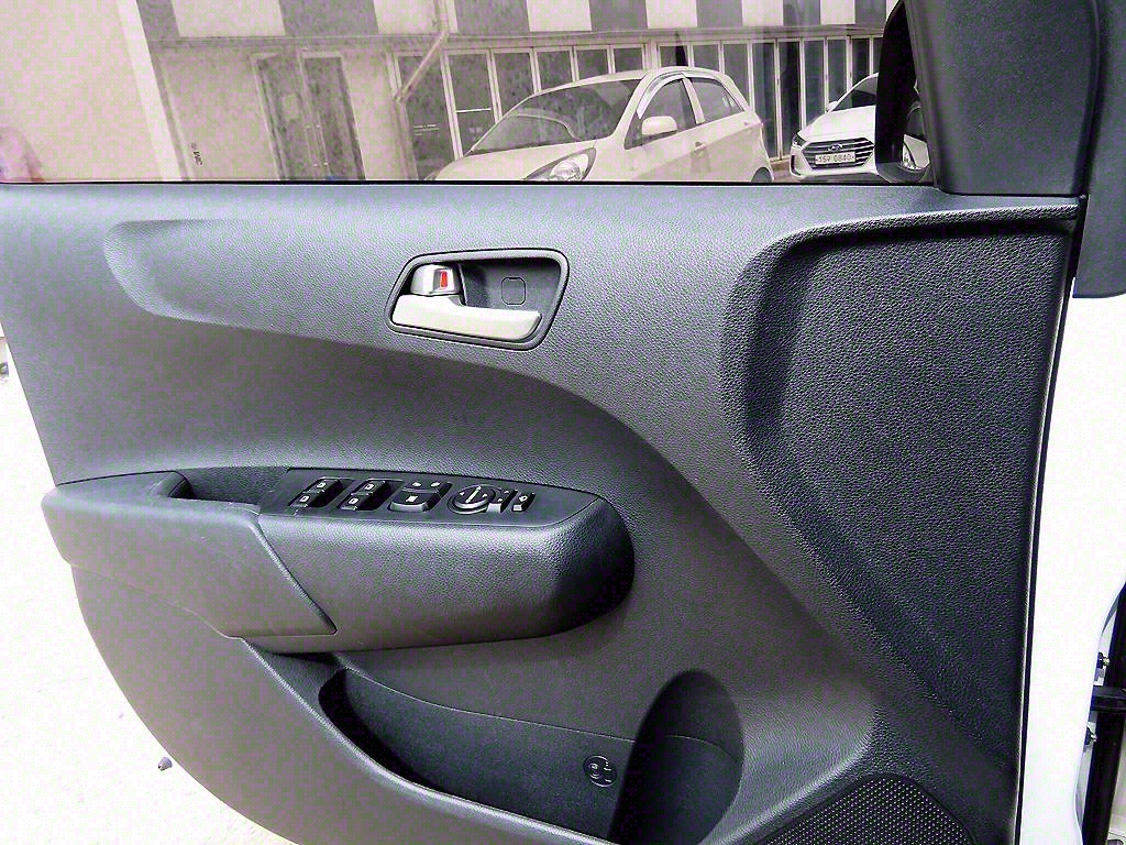 KIA Morning - Vista 11