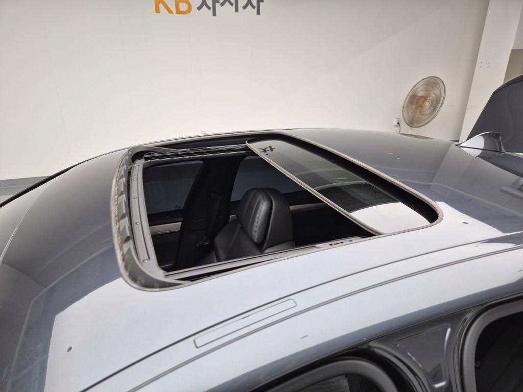 BMW 5 Series 2013 Negro - Importación desde Corea - HF Imports Iquique - Foto 13