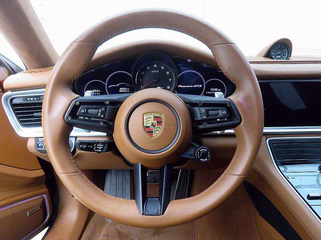 Porsche Panamera - Vista 11