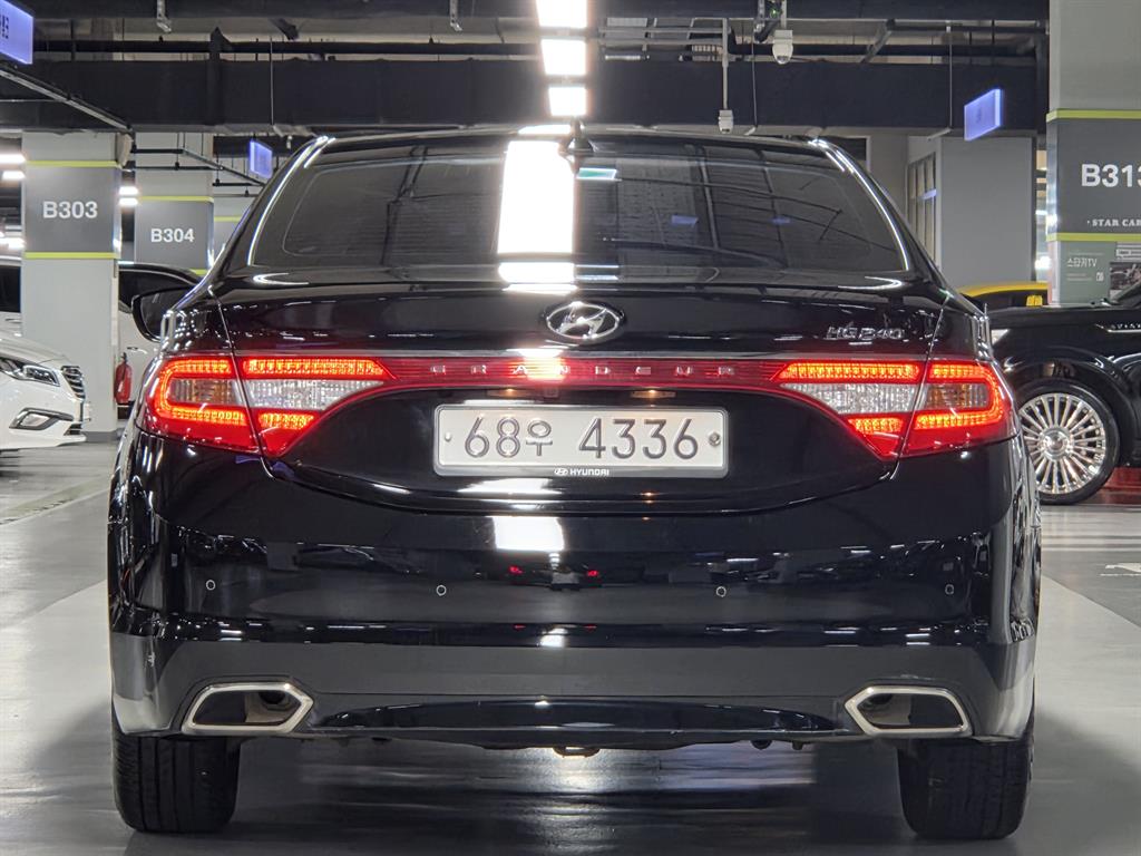 HYUNDAI Grandeur - Vista 6