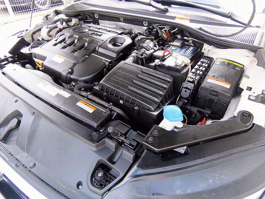 Volkswagen Arteon 2018 Blanco - Importación desde Corea - HF Imports Iquique - Foto 19