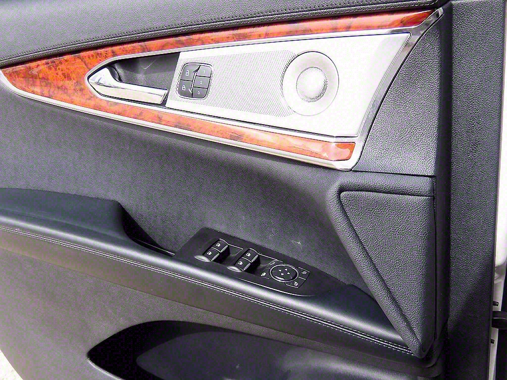 Lincoln Nautilus - Vista 11