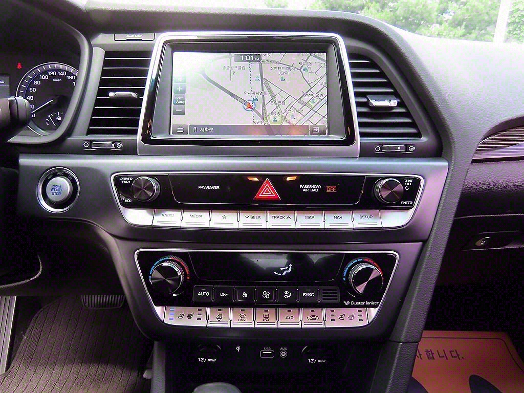 HYUNDAI Sonata 2018 Gris - Importación desde Corea - HF Imports Iquique - Foto 13