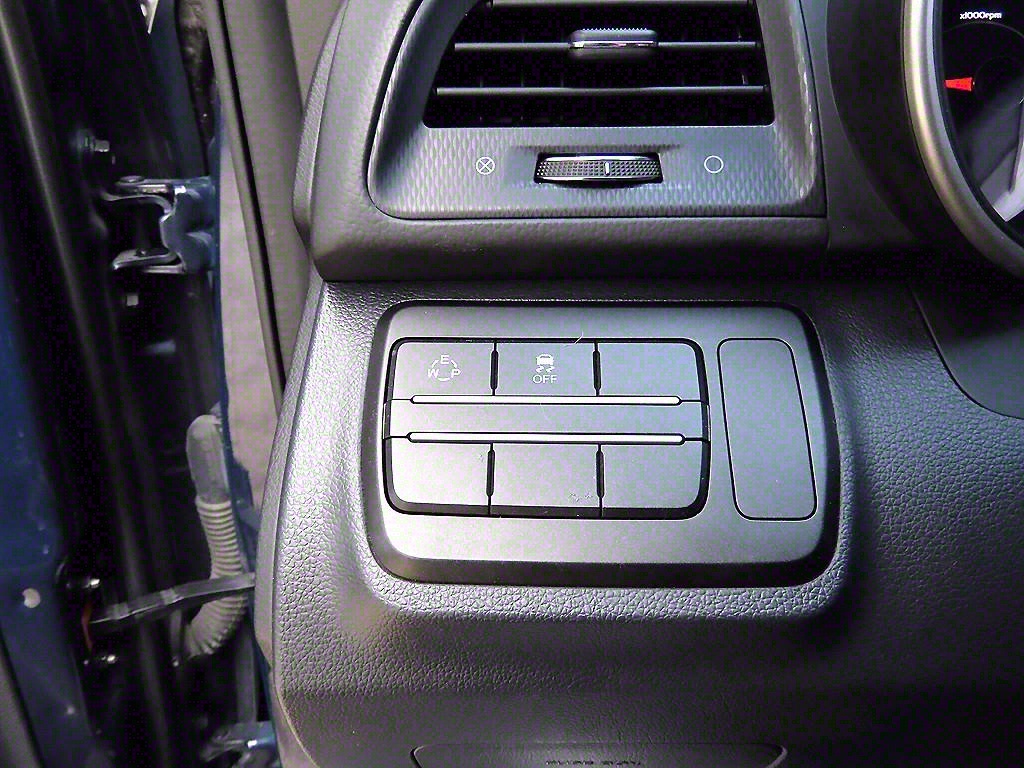 Ssangyong Tivoli - Vista 12