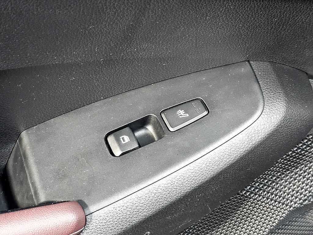 KIA Seltos - Vista 12