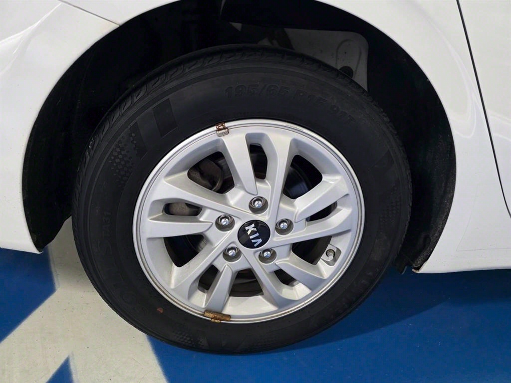 KIA K3 2021 Blanco - Importación desde Corea - HF Imports Iquique - Foto 18